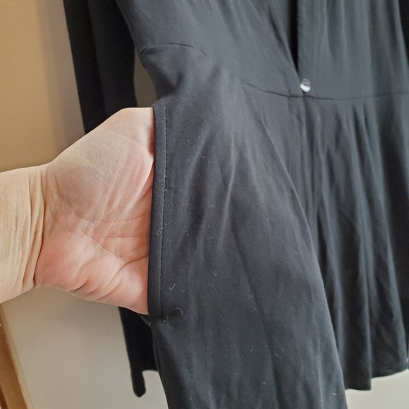 J. Jill Black V-Neck Tunic With Pockets Size XS - Picture 5 of 10